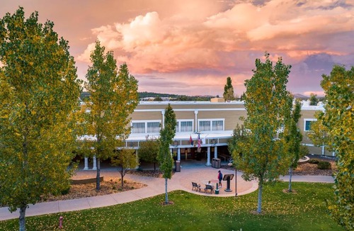 Williams Hotel | Grand Canyon Railway Hotel