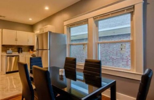 Highlands Douglass House | Grand Modern Apartment in the Heart of Highlands