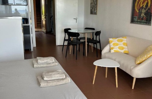 Ajaccio Apartment | Grand studio rte des sanguinaires Superbe vue Mer