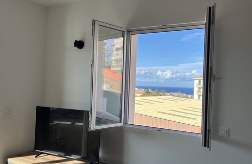 L'Ile-Rousse Apartment | Grand T2 Neuf Dans Résidence de Standing Pour 2 à 4 Personnes
