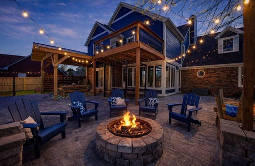Greenwood House | Grandstand Gathering House: Pool, Theater, Gym