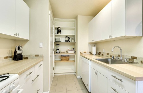 Central Park Apartment | Grandview ADU - Stylish, comfortable, 1 bed/2 bath apartment close-in!