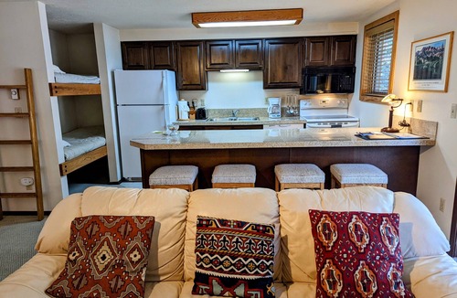 Ketchum Condo | Great 1 (plus) bedroom condo. This is the best location in Ketchum!