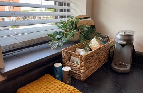 New Albany Apartment | Great for Derby & Events in Louisville/So Ind