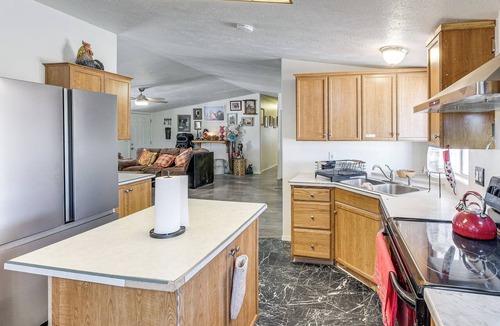 Maricopa House | Great for Families! Mtn-View Getaway in Maricopa