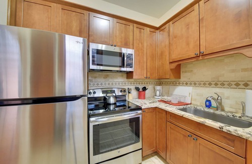 Wallace Apartment | Great for Skiing & Biking! Cozy Dtwn Wallace Condo