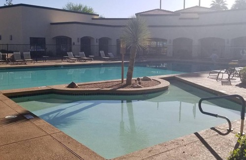 Inner Circle Apartment | Great Location Condo Scottsdale