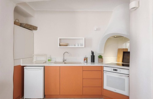 Tinos Apartment | Green 3 by Morfes Luxury Apartments