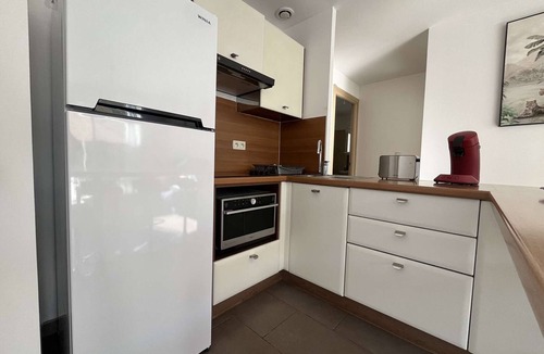 Poggio-Mezzana Apartment | Ground-floor apartment with garden, AC, garage, close to beach, 4 sleeps