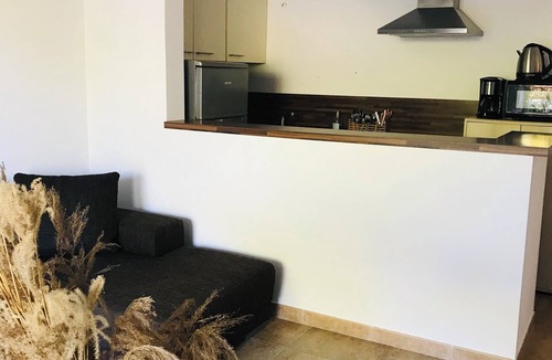Querciolo House | Ground floor of a villa with terrace near the beach