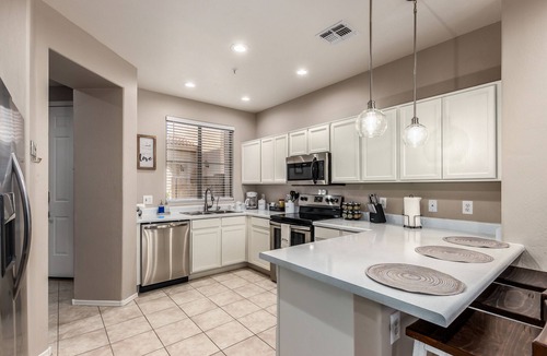 Alta Mesa House | Group Luxury Retreat ~ 4 Neighboring Homes, 21 Beds, Pool & Golf Community