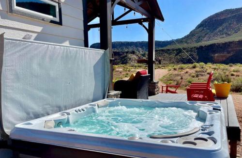 Virgin House | Guardian Angel Tiny House near Zion National Park