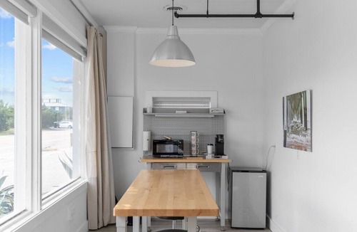 Topsail Beach House | Guest House Topsail