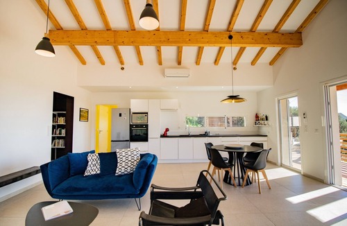 Monacia-d'Aullene Villa | 'Guetali Du Rocher' with Sea View, Wi-Fi and Air Conditioning