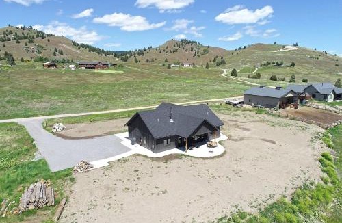 Elmo House | Gunbarrel Vista Lodge