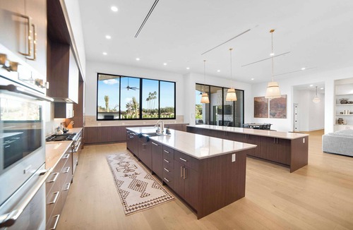 South Scottsdale House | HÓZHÓ Cattle Track | Pool | Pickleball | Golf Sim