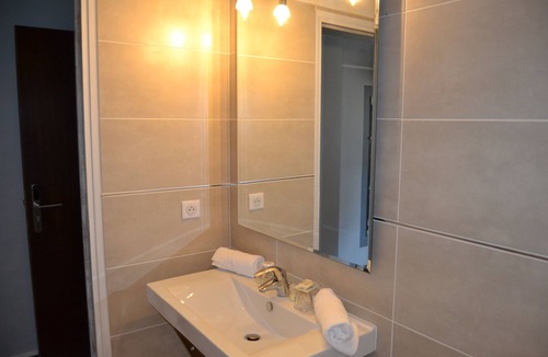 Calvi Hotel | Hôtel Cyrnea