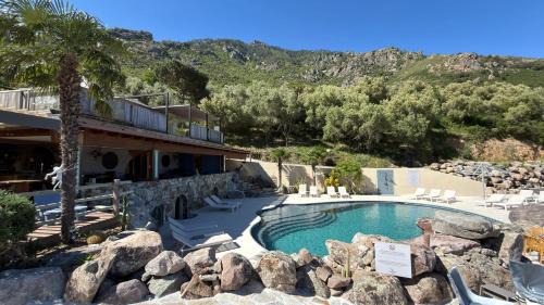 Calenzana Hotel | Hôtel Domaine A Flatta