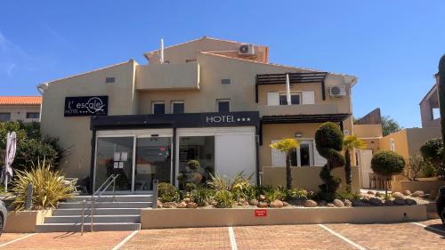 L'Ile-Rousse Hotel | Hôtel L'Escale Coté Port