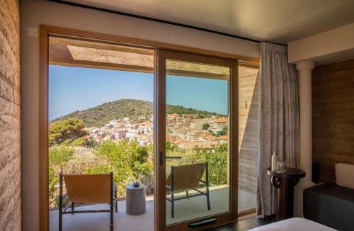 Cargese Hotel | Hôtel Mylos - Cargèse, Piscine Intérieure et Extérieure