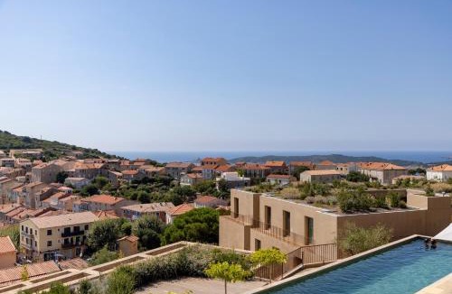 Cargese Hotel | Hôtel Mylos - Cargèse, Piscine Intérieure et Extérieure