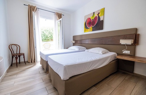 Belgodere Hotel | Hôtel & Restaurant Les Mouettes