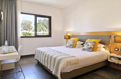 San-Nicolao Hotel | Hôtel San Lucianu