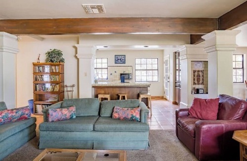 Lake Isabella House | Hacienda and Green Cabin - Perfect Lake Isabella Getaway Sleeps 12 Pet Friendly