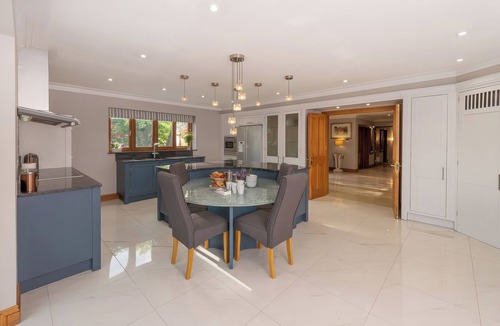 Netley Cottage | HAMBLE HOUSE, family friendly, luxury holiday cottage in Warsash