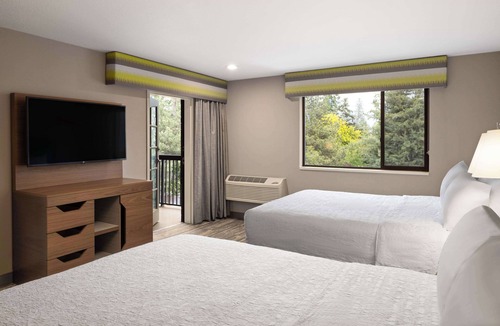 Spokane Hotel | Hampton by Hilton Spokane