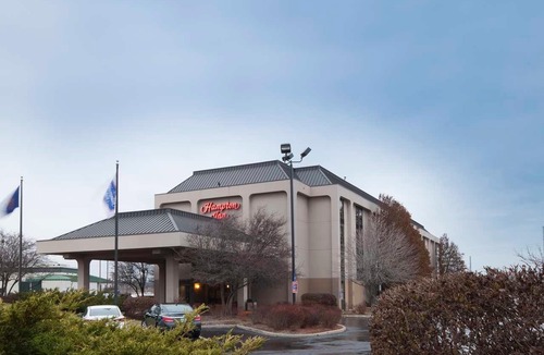 Castleton Hotel | Hampton Inn Indianapolis Northeast/Castleton
