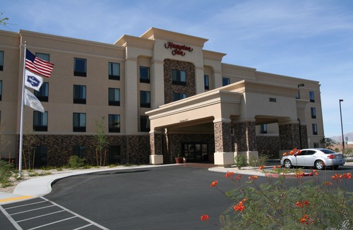 North Las Vegas Hotel | Hampton Inn Las Vegas/North Speedway
