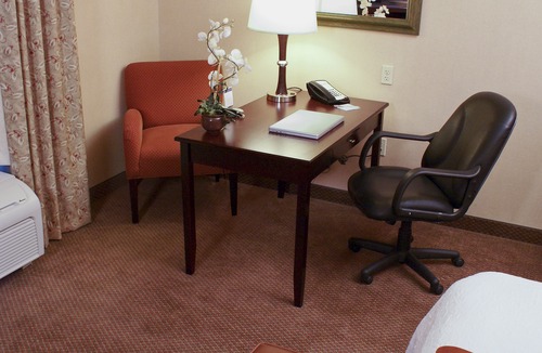 North Las Vegas Hotel | Hampton Inn Las Vegas/North Speedway