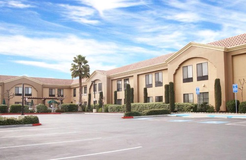 Livermore Hotel | Hampton Inn Livermore