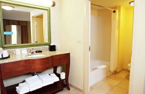 Martin Hotel | Hampton Inn Martin