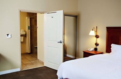 Martin Hotel | Hampton Inn Martin