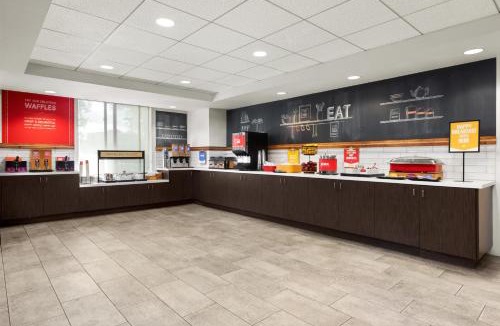 Arroyo Grande Hotel | Hampton Inn & Suites Arroyo Grande
