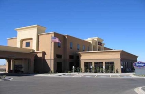 Mountain Home Hotel | Hampton Inn & Suites Mountain Home