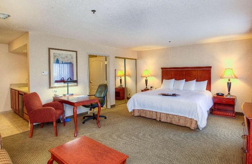 Mountain Home Hotel | Hampton Inn & Suites Mountain Home