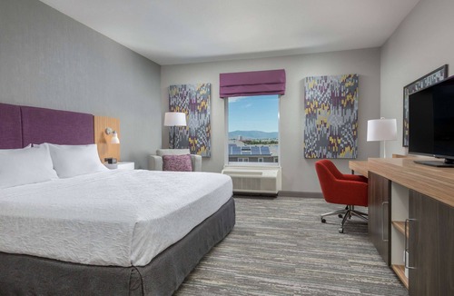 Sparks Hotel | Hampton Inn & Suites Reno/Sparks