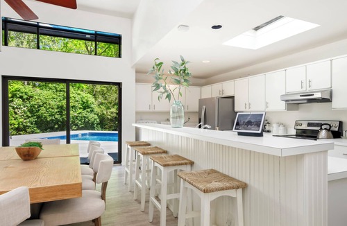 Westhampton House | Hamptons Haven - Tennis, Pool & Stargazing Nights