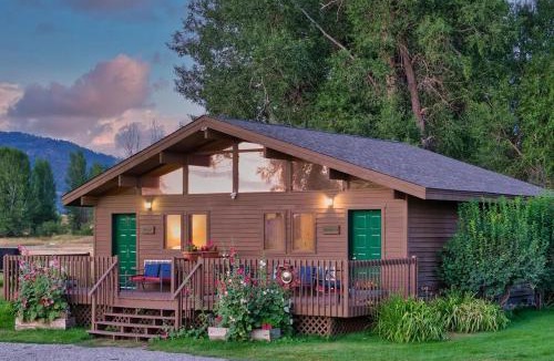 Swan Valley House | Hansen Guest Ranch and Venue