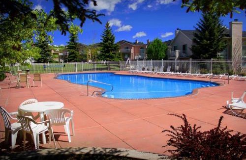 Harbor Village House | Harbor Village Retreat