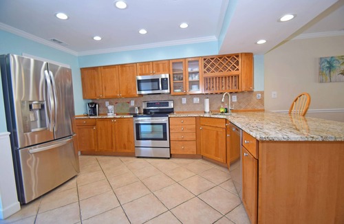Ocean City House | Harbour Island 21C-Baywater 14th St, WIFI, Pool, W/D, AC