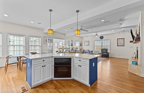 Harkers Island House | Harkers Haven with Private Pool in Harkers Island, NC