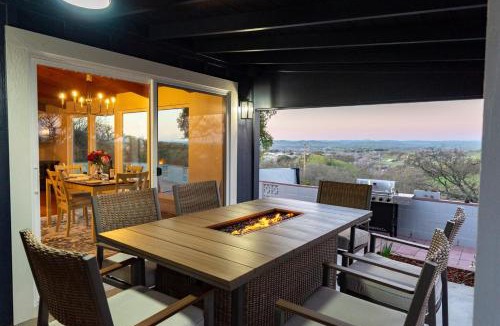 Paso Robles House | Harleys Hideaway Hilltop Views, Hot Tub & Pets