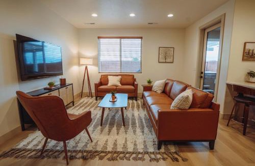 Santa Clara Resort | Harper House