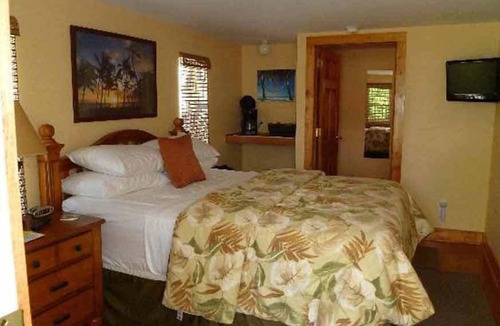 Put-in-Bay Cabin | Harriet's House