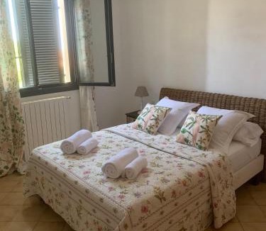 Biguglia House | Haut de villa casa di l onda piscine partagée