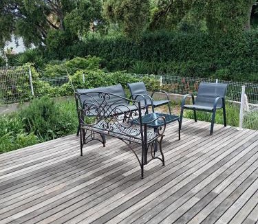 Furiani Apartment | Haute-Corse Bas de villa , 2 chambres de 70 m2 , vue mer , jardin et terrasse
